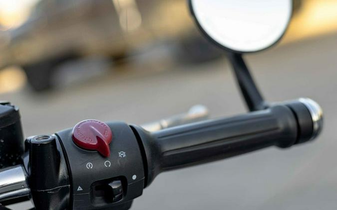 2022 Royal Enfield Classic 350 Halcyon Black