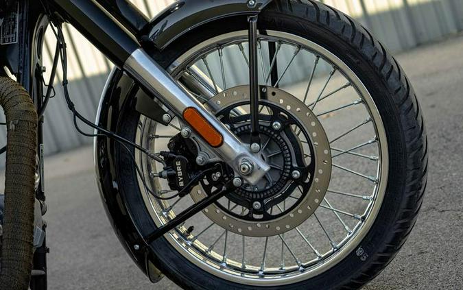 2022 Royal Enfield Classic 350 Halcyon Black