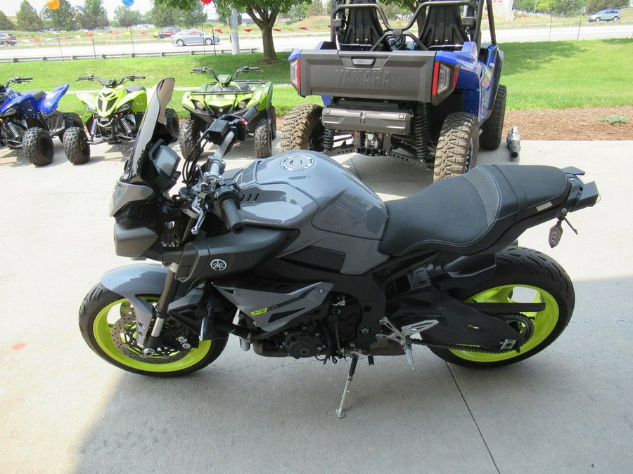 2017 Yamaha FZ-10