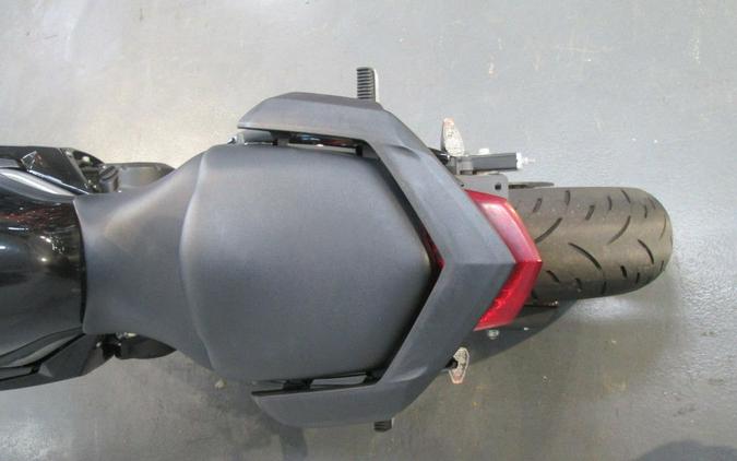 2011 Yamaha FZ6R