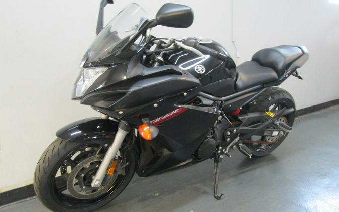 2011 Yamaha FZ6R