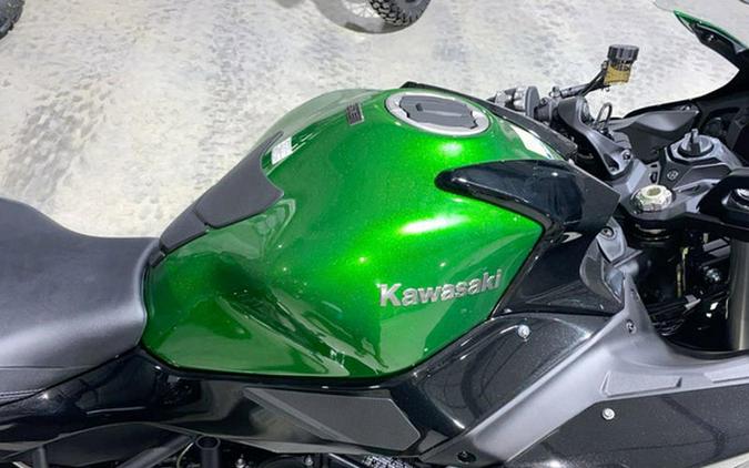 2023 Kawasaki Ninja H2® SX SE