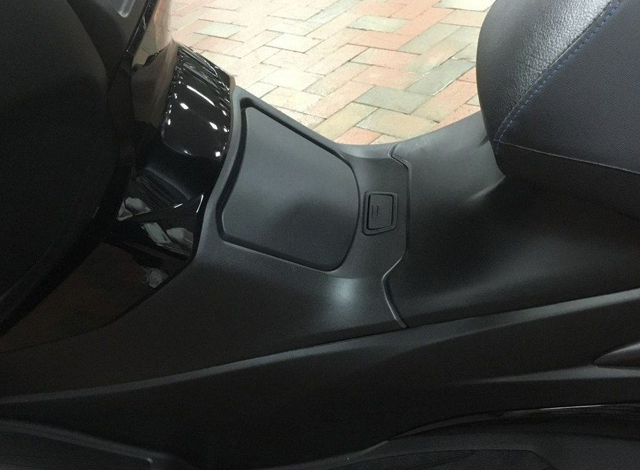 2025 Suzuki Burgman 400