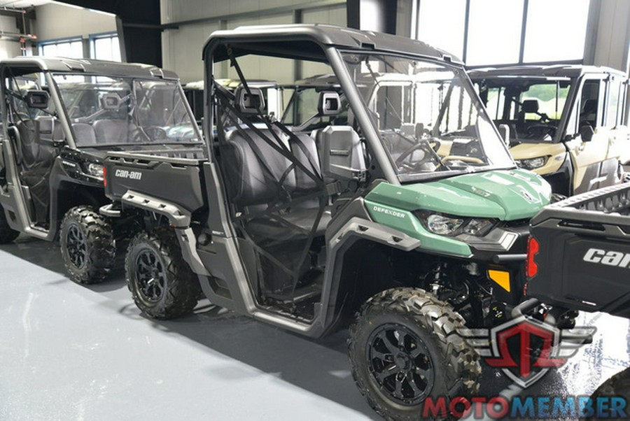 2025 Can-Am Defender DPS HD7 Compass Green