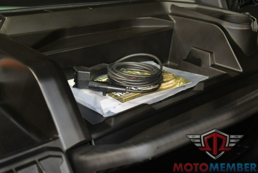 2025 Can-Am Defender DPS HD7 Compass Green