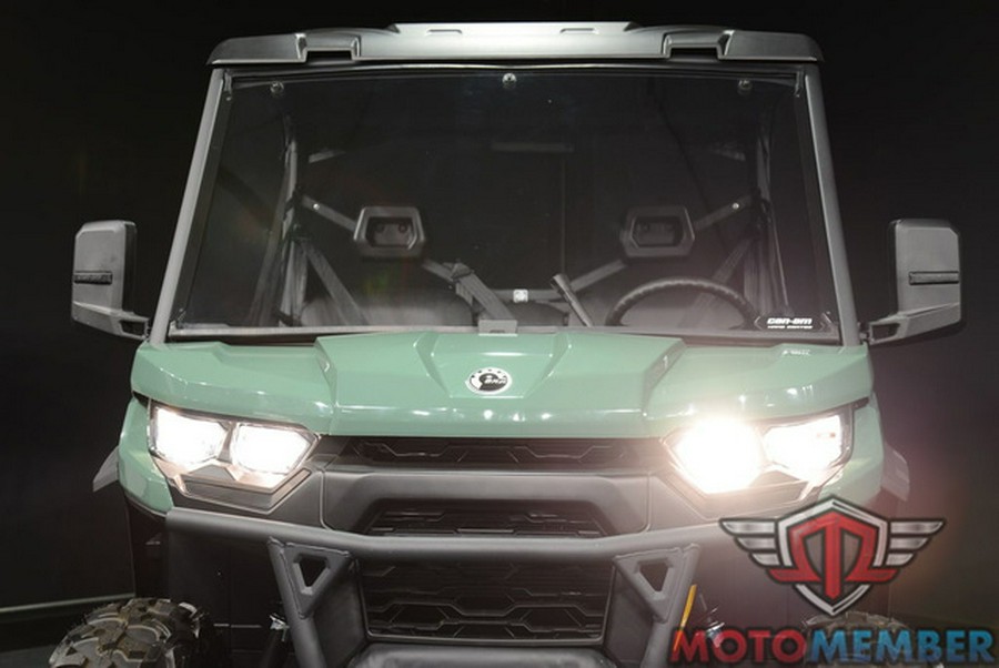 2025 Can-Am Defender DPS HD7 Compass Green
