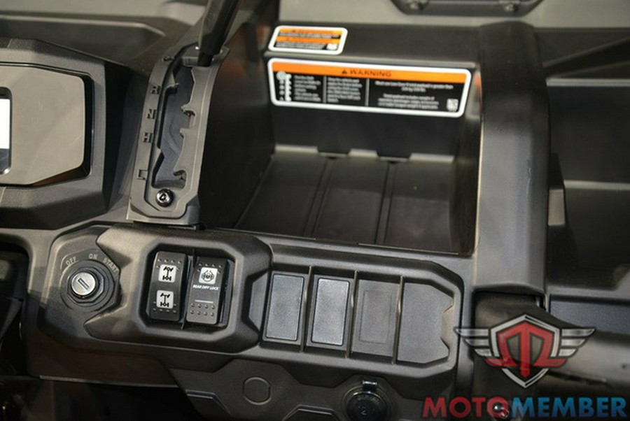 2025 Can-Am Defender DPS HD7 Compass Green