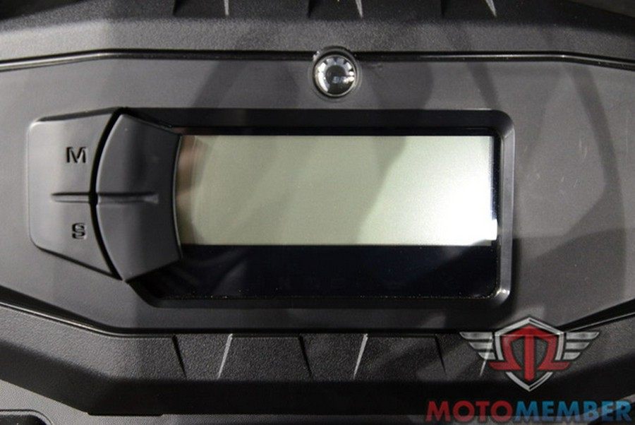 2025 Can-Am Defender DPS HD7 Compass Green