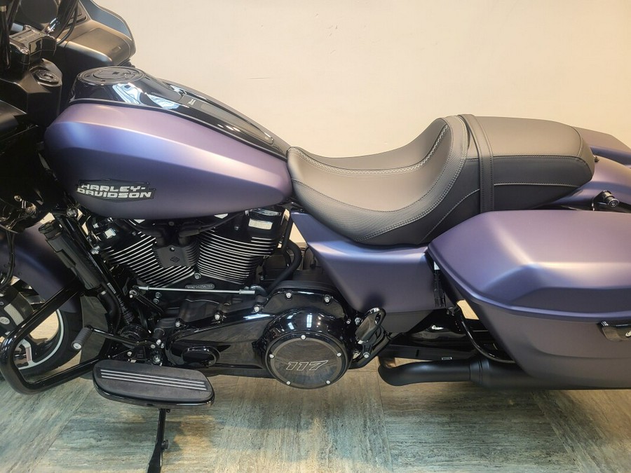 2025 Harley-Davidson Road Glide® Purple Abyss Denim - Black Finish FLTRX