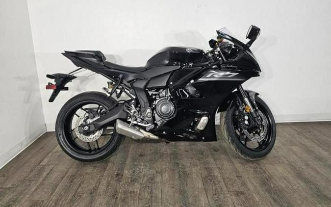 2026 Yamaha YZFR7TCB