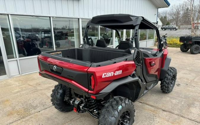 2024 Can-Am Commander XT 700 Fiery Red