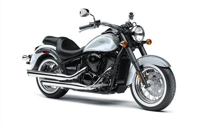 2024 Kawasaki Vulcan 900 Classic