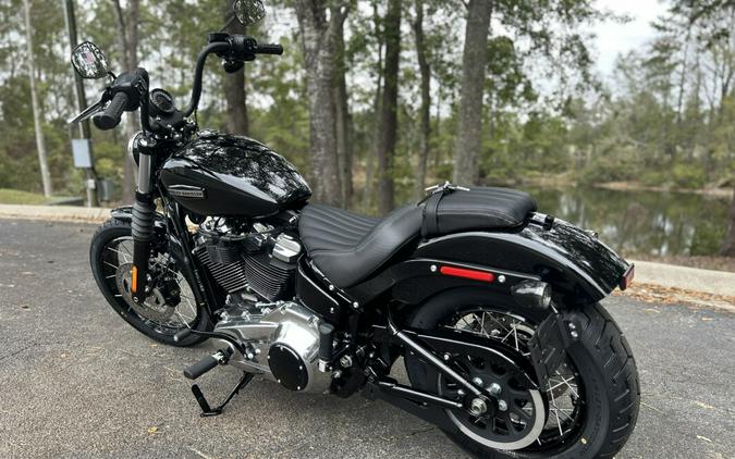 FXBB 2026 Street Bob®