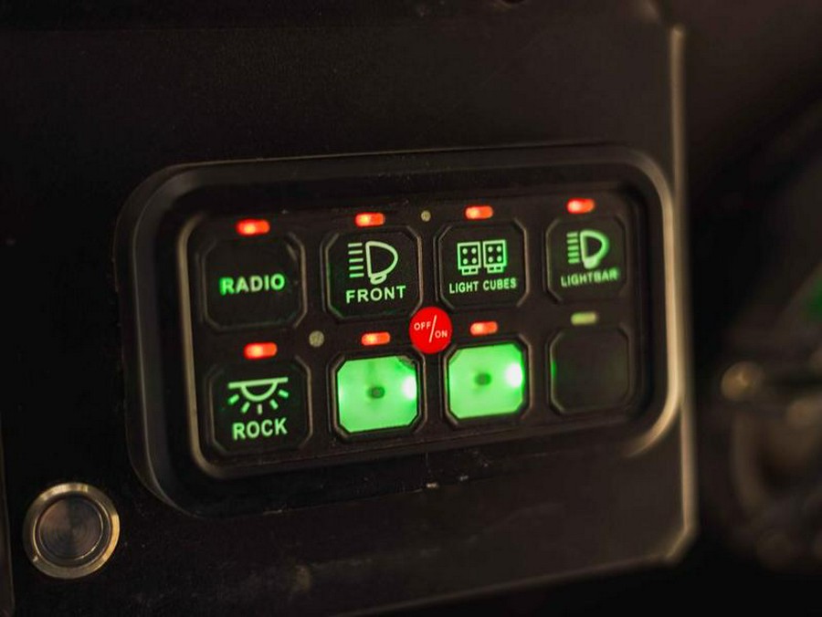 2023 Can-Am® Defender MAX DPS HD10