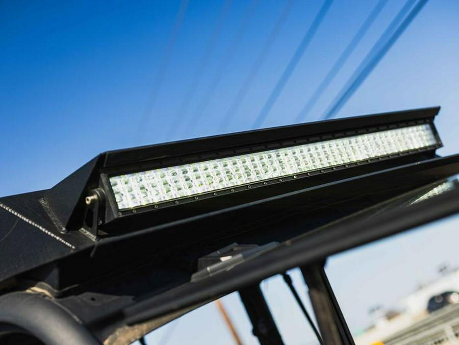 2023 Can-Am® Defender MAX DPS HD10