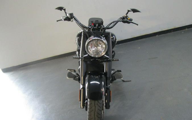 2014 Suzuki Boulevard C90 B.O.S.S.