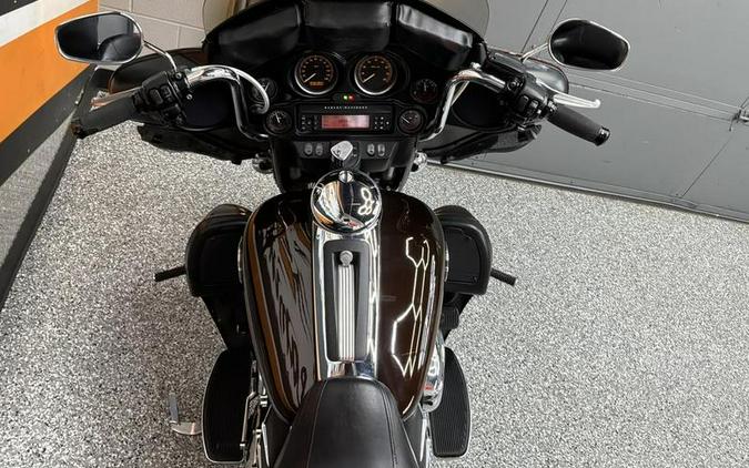 2011 Harley-Davidson® FLHTCU - Ultra Classic® Electra Glide®