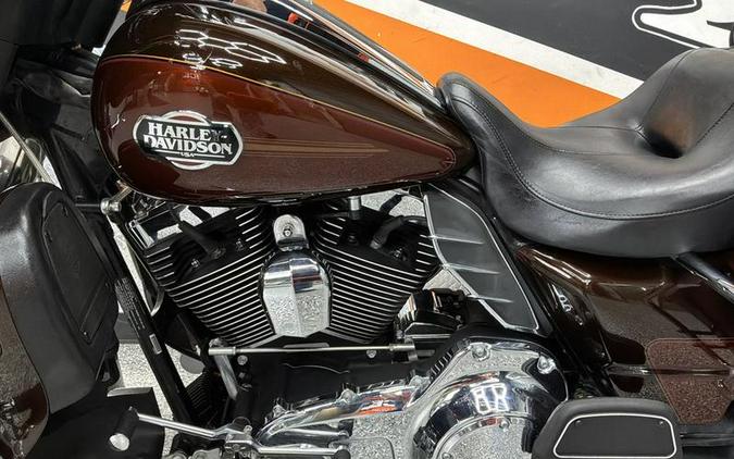 2011 Harley-Davidson® FLHTCU - Ultra Classic® Electra Glide®