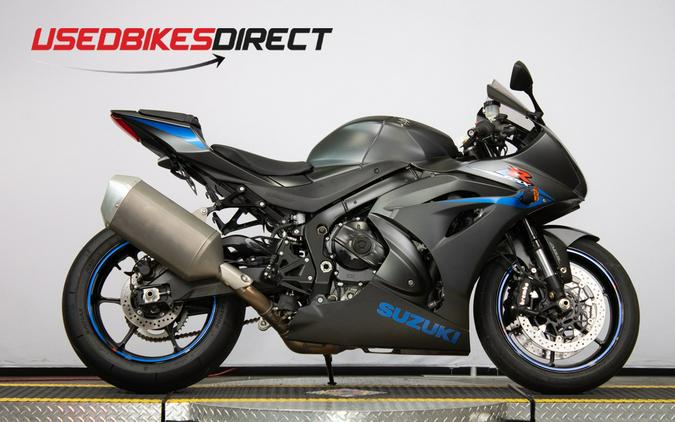 We Ride the 2017 Suzuki GSX-R1000