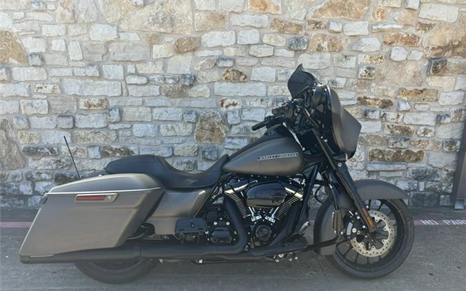 2019 Harley-Davidson Street Glide Special