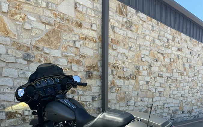 2019 Harley-Davidson Street Glide Special