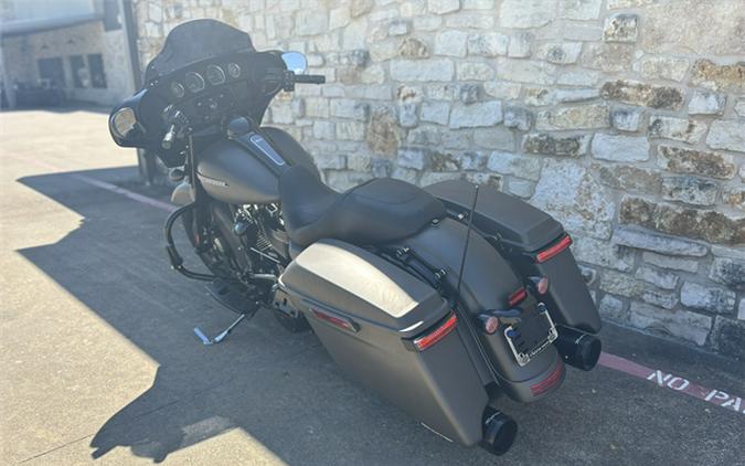 2019 Harley-Davidson Street Glide Special