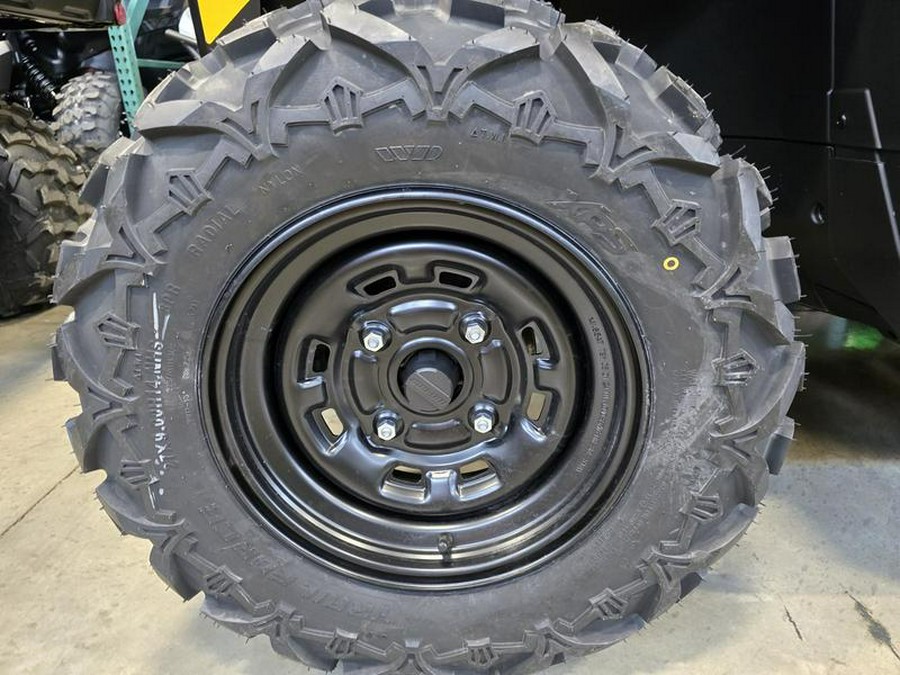 2025 Can-Am® Defender MAX HD7