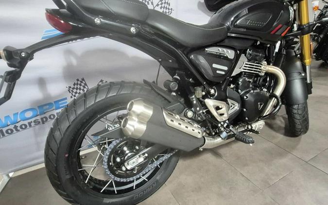 2026 Triumph Scrambler 400 XC Storm Grey