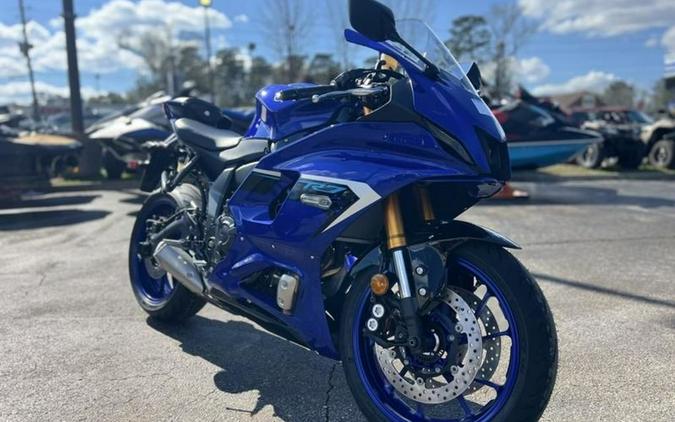 2025 Yamaha YZF-R7