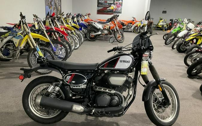 2017 Yamaha SCR 950