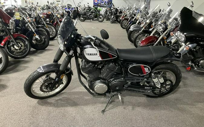 2017 Yamaha SCR 950