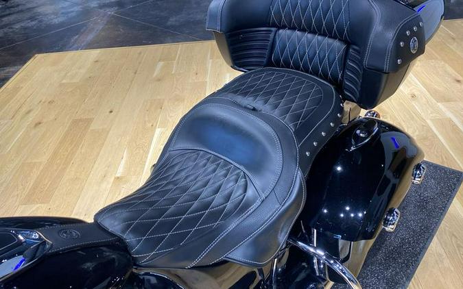 2023 Indian Motorcycle® Roadmaster® Black Metallic