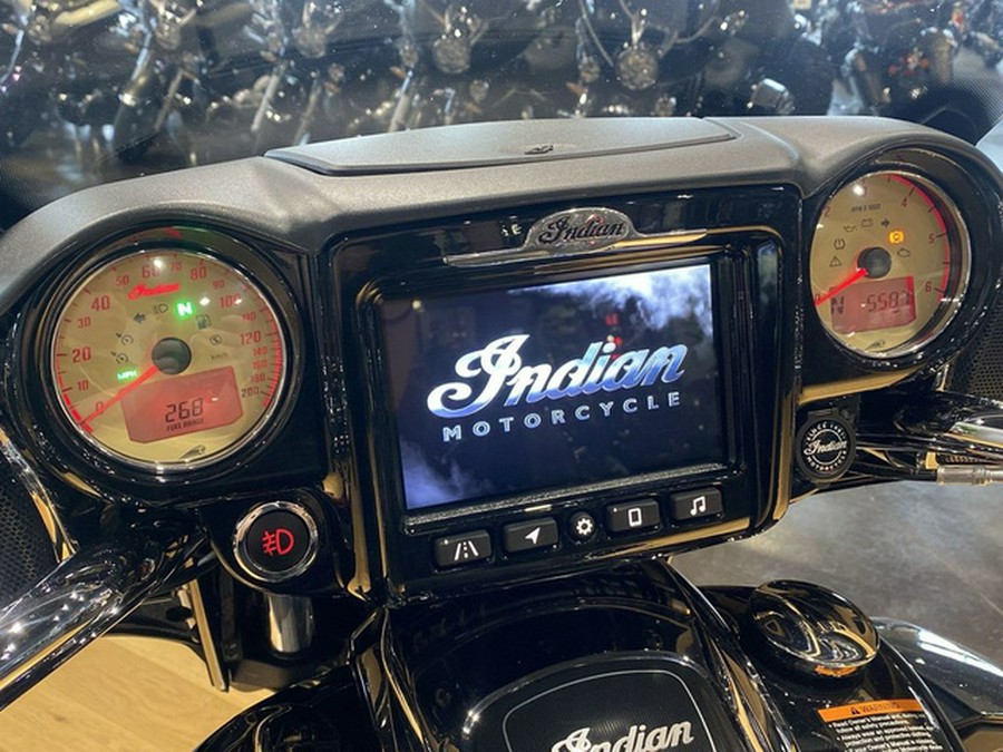 2023 Indian Roadmaster Black Metallic