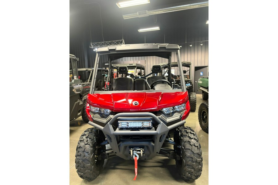 2024 Can-Am Defender XT HD9