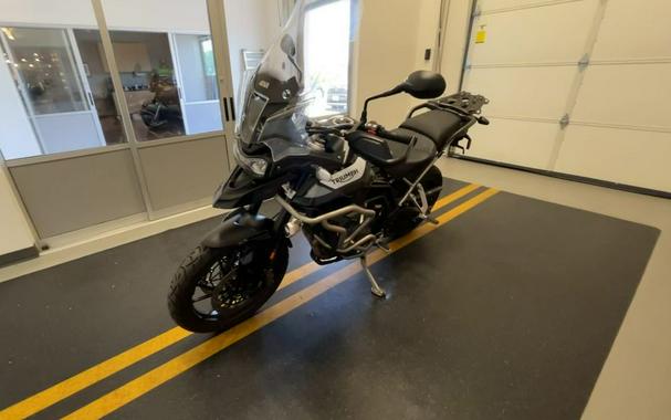 2023 Triumph Tiger 900 GT Pro Sapphire Black