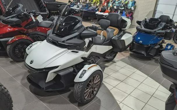 New 2024 CAN-AM SPYDER RT SEATOSKY VEGAS WHITE SATIN