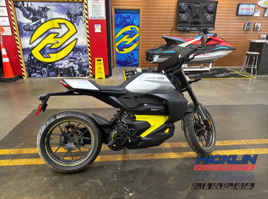 2025 Can-Am Pulse '73