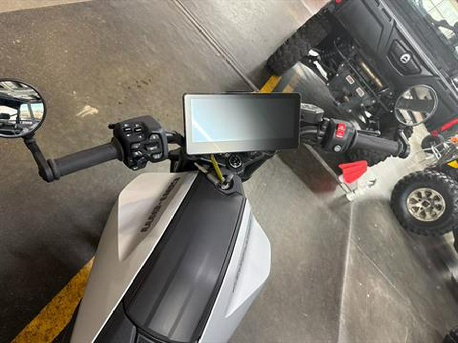 2025 Can-Am Pulse '73