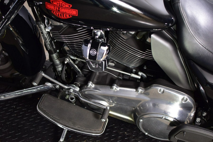 2021 Harley-Davidson Electra Glide Standard