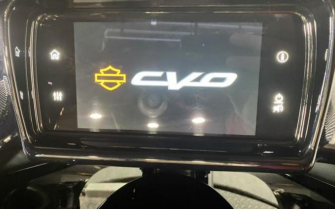 2022 Harley-Davidson® FLTRXSE - CVO™ Road Glide®