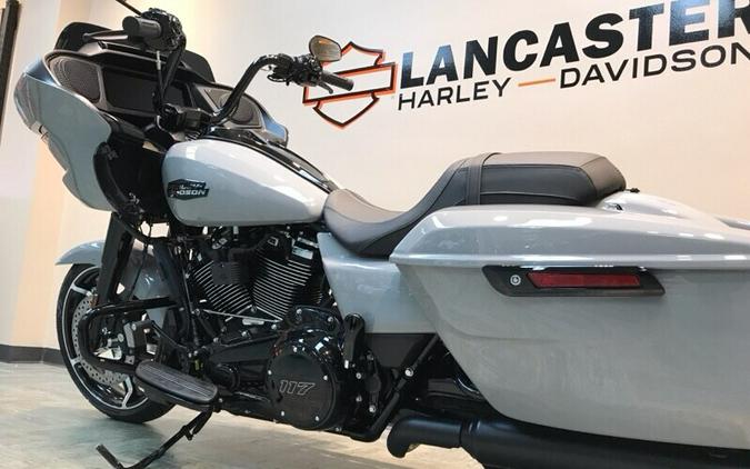 2025 Harley-Davidson Road Glide® Billiard Gray - Black Finish FLTRX