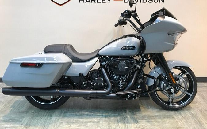2025 Harley-Davidson Road Glide® Billiard Gray - Black Finish FLTRX