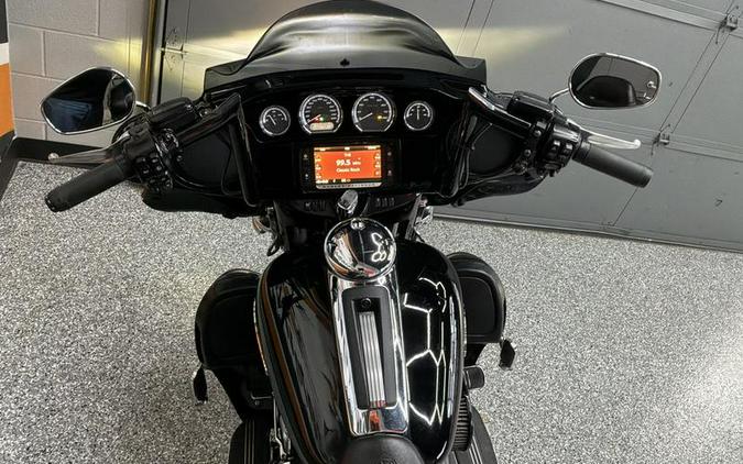 2015 Harley-Davidson® FLHTK - Ultra Limited