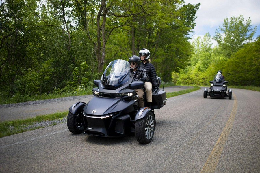 2022 Can-Am Spyder RT Sea-to-Sky