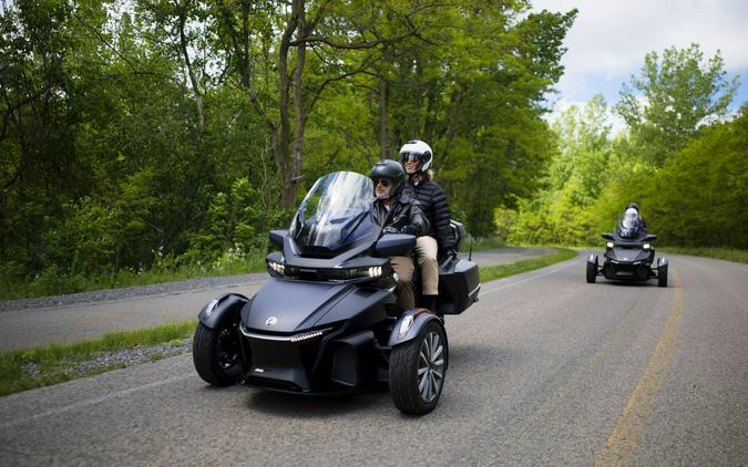 2022 Can-Am Spyder RT Sea-to-Sky