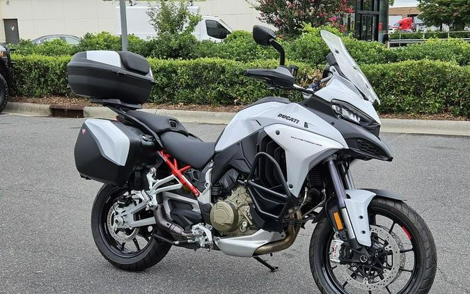 2023 Ducati Multistrada V4S Iceberg White - Alloy Wheels