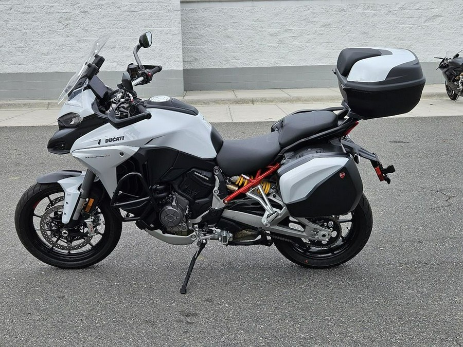 2023 Ducati Multistrada V4S Iceberg White - Alloy Wheels