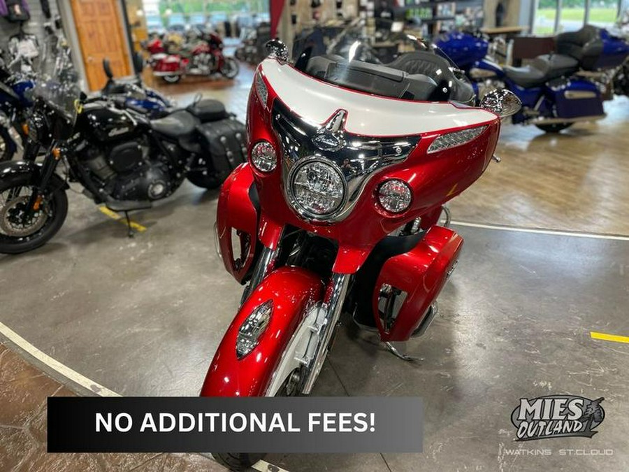 2019 Indian Motorcycle® Roadmaster® Icon Series Ruby Metallic/Pearl White