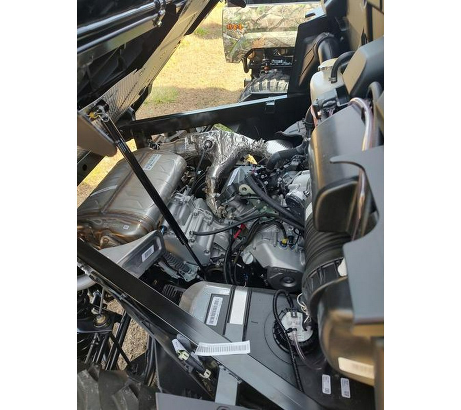 2024 Can-Am® Defender MAX XT HD10