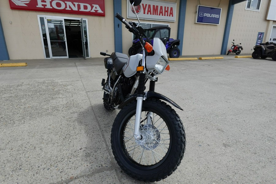 2024 Yamaha TW200R1